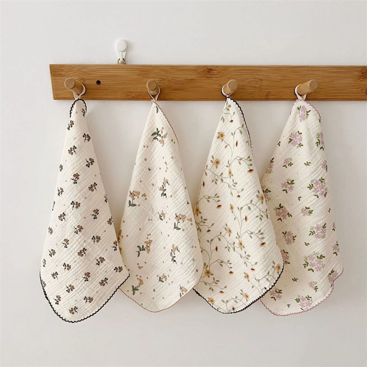 6 Layer Muslin Baby Face Towel / Wash Cloth/  Muslin Napkins